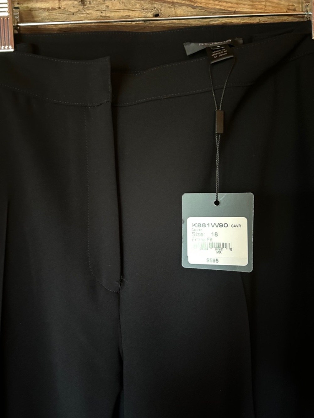 NWT St. John front zip trouser with pockets